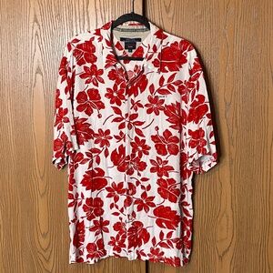 TOMMY JEANS TROPICAL FLORAL  HAWAIIAN SHIRT SIZE XL RED & WHITE BUTTON FRONT